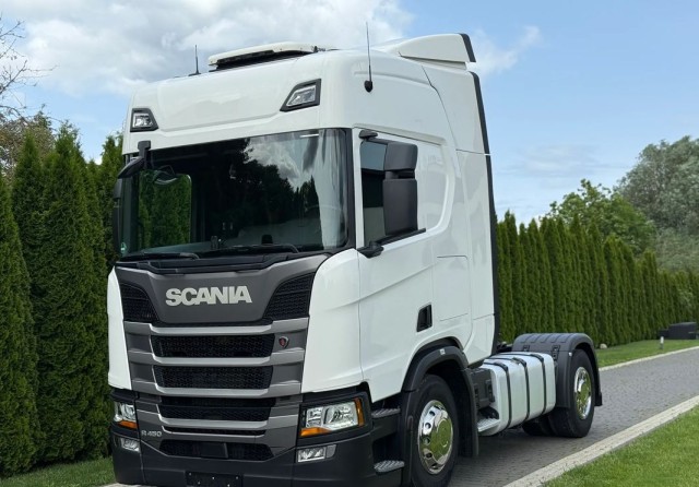 scania