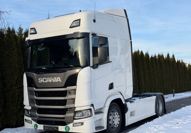 scania